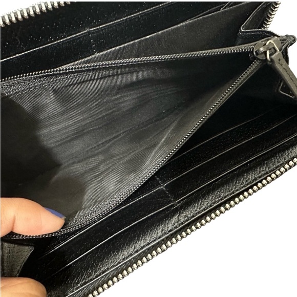 RARE GUCCI Limited edition Off the Grid wallet W/ COA (pristine) - Picture 9 of 13